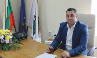 Под домашен арест: Ешреф Ешрефов положи клетва като кмет на Омуртаг