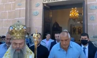 Бойко Борисов е на посещение в кърджалийски манастир