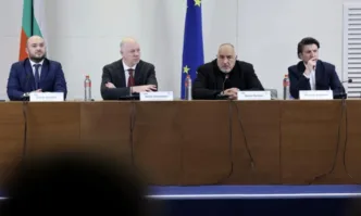 ГЕРБ не е спирала да работи за влизането на България