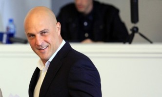 От Фейсбук профила на Светльо Витков Един непоискан съвет към управляващата