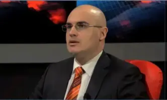 СРС е прекратил делото за плагиатство срещу адвокат Петър Илиев