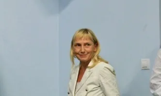 Елена Йончева стана член на Мониторинговата група за демокрация в ЕП