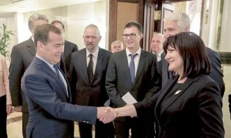 Медведев: Росатом ще се включи в избора на инвеститор за АЕЦ Белене