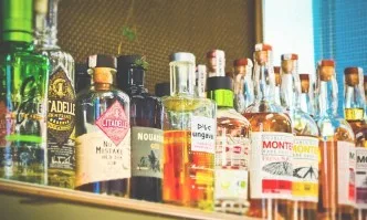 Откриха половин тон нелегален алкохол край Варна