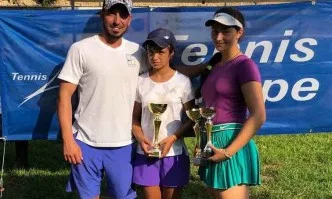 Ива Иванова триумфира с титлата на турнир от Тенис Европа в Кипър