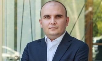Евродепутатът от ДПС Илхан Кючюк беше преизбран за съпредседател на