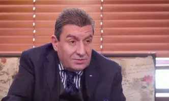 Васил Иванов Лучано е категоричен че никой не е водил разговори