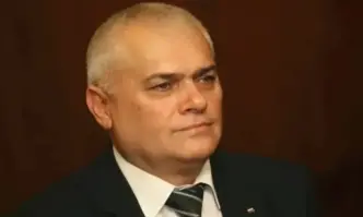 Това е заблуден дрон Няма опасност Не сме цел отцепен