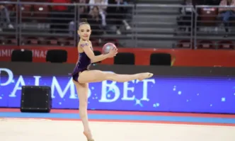 Триумф за Стиляна Николова на многобоя в Баку, Ева Брезалиева е трета