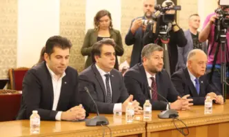 Високото недоверие към Иван Гешев като главен прокурор се възпроизвежда