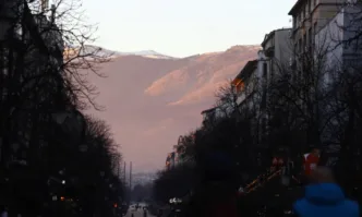 Днес отново ще е предимно слънчево По значителна ниска облачност ще