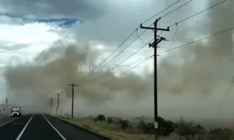 Гръмотевична буря със силни ветрове причини тежки щети в Лас