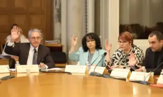 Комисията по бюджет прие: Без реклами на хазарт по медиите, само върху билбордове