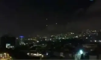 Иран изстреля над 300 дрона и ракети към Израел при
