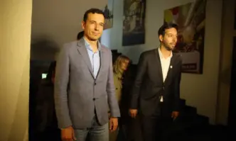 Продължаваме промяна Демократична България и Спаси София внесоха документите