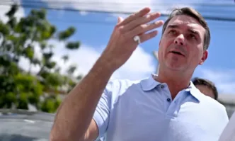 Жаир Болсонаро в интензивно отделение, състоянието му остава тежко