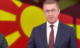 Северномакедонският премиер Християн Мицкоски беше преизбран за председател на управляващата