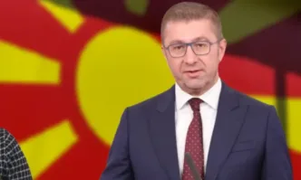 Македонският министър председател Християн Мицкоски се готви да превземе напълно структурите