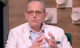 Аз не живея далеч от НДК Докато стигна студиото имаше