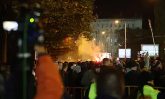 Обрат по разследването за запаления полицейски бус на протеста срещу