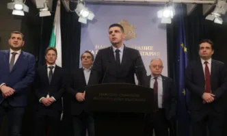 От Фейсбук профила на Тома НиколовППДБ имат огромен проблем с