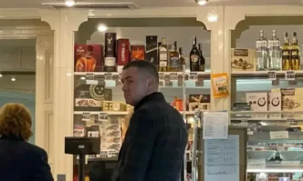 От Фейсбук профила на Красен КралевТова е депутатът Христо Депутатът