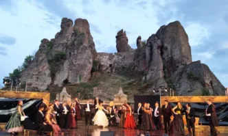 Белоградчишките скали отново засияха под звездите с юбилейното десето издание