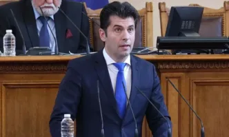 От Фейсбук профила на Калина АндроловаКирил Петков е най смешният и