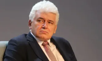 Предлаганото от ПП ДБ решение е противоконституционно защото никъде в конституцията