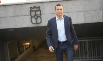 От профила във Фейсбук на Борислав Цеков Васко Ухото се