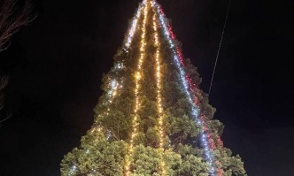 Поставено е осветление и видеонаблюдение в районаСеквоята до бл 402