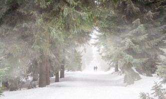 Облачността над страната ще е значителна Вятърът ще се ориентира