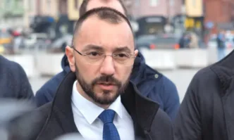 От името на Групата на ГЕРБ СДС категорично заявявам че синхронизираното