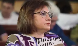 Шуменски социалисти снемат доверието си от Корнелия Нинова. Не са доволни от кандидата за кмет и диктата