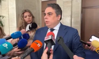 Асен Василев: Още с приемането на Бюджет 2025 предупредихме за дефицита