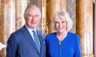 Седмица преди коронацията: Бъкингам публикува нови снимки на Чарлз III и Камила
