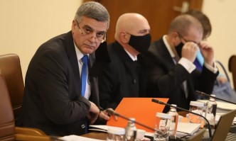 Янев затвърди вярност към Петков: България още няма позиция за войски на НАТО