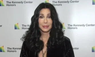 Певицата Шер ще се омъжи за приятеля си Александър AE Едуардс през май