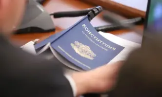 Народните представители приеха на второ четене поправки в Конституцията с