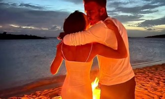 Виктория Бекъм отбеляза романтично 48 ия си рожден ден Дизайнерката е