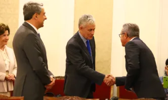 Плевнелиев и Паси на разговор с ДПС