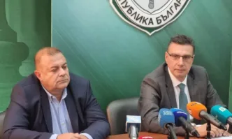 Повдигнато е обвинение на извършителя на жестокото тройно убийство в бургаското