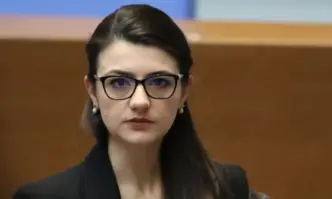 Ние в кабинет с политически фигури няма да участваме каза