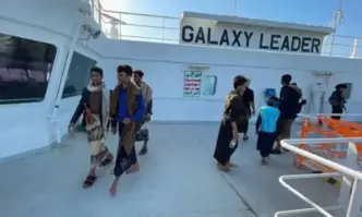 Отвлеченият Galaxy Leader с българи на борда е превърнат в туристическа атракция - (СНИМКИ)
