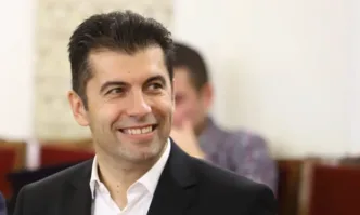 Кирил Петков допуска общи кандидати за кметове с Демократична България