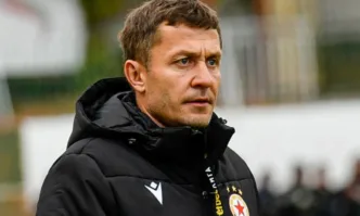 Вижте кои пропускат и кои се завръщат за ключовия сблъсък