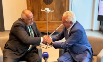 От Фейсбук профила на Драгомир МладеновДобре де Румен Радев уж