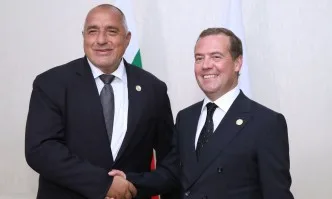 Борисов към Медведев: България работи активно по проектите за газови връзки със съседните страни