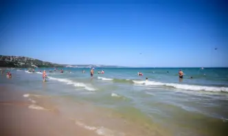 Отпадат ограниченията за къпане в морето край Кранево Резултатите от