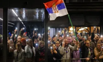 Българските граждани и автомобилни превозвачи да избягват пътувания до Сърбия